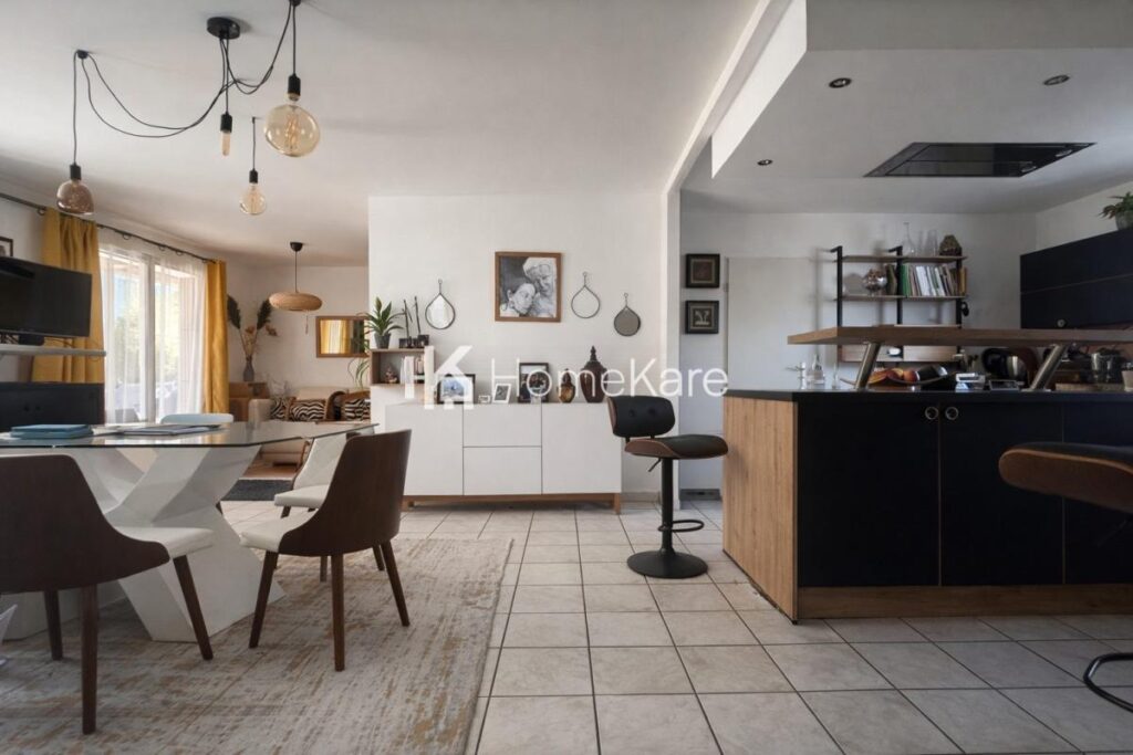 DE BELLES PRESTATIONS POUR CETTE MAISON ! – 5 pièces – 3 chambres – 124 m²