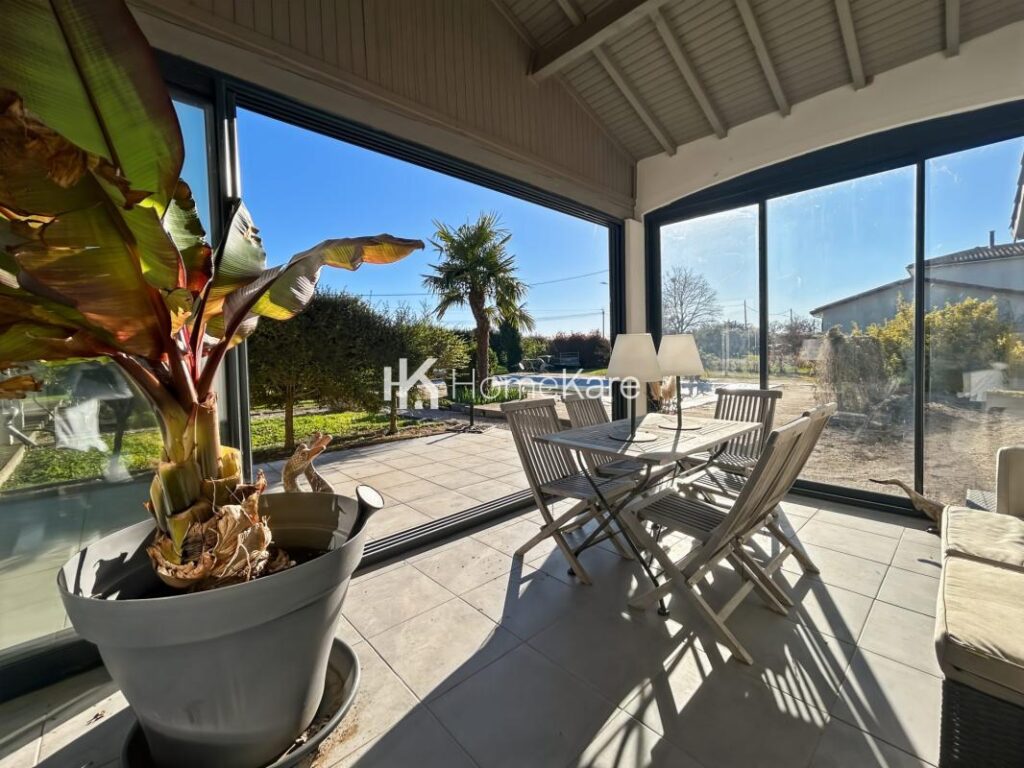 MAISON FAMILIALE DANS UN ENVIRONNEMENT IDEAL – 7 pièces – 5 chambres – 192 m²