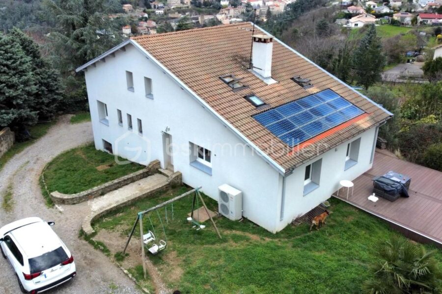 Maison à vendre à Roiffieux