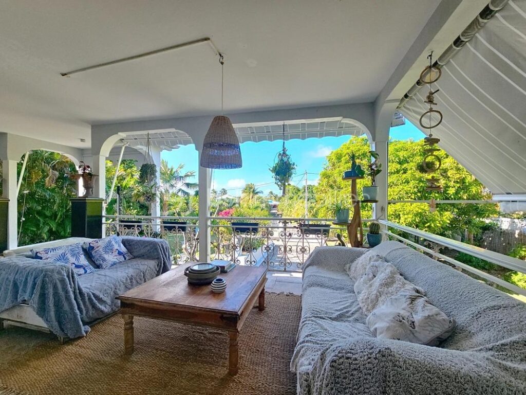 Villa de caractère 4 chambres Saint Francois – 6 pièces – 4 chambres – 165 m²