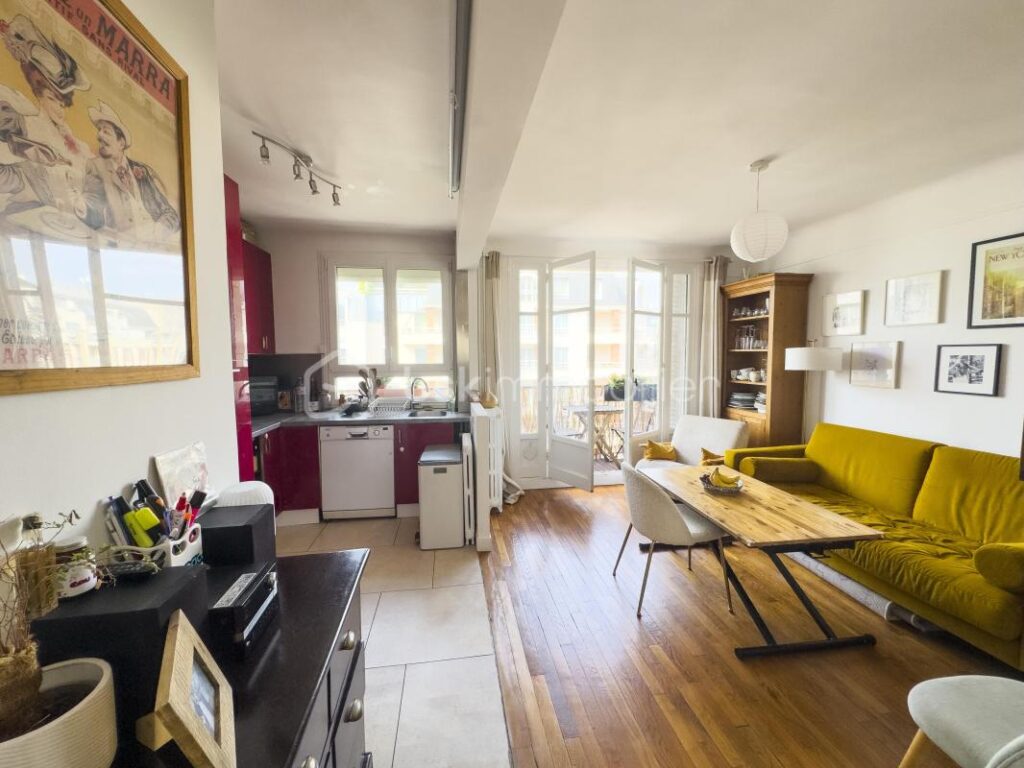 🏡 3 PIÈCES LUMINEUX & TRAVERSANT – ÉTAGE ÉLEVÉ AVEC BALCON – CHARENTON-LE-PONT – 3 pièces – 2 chambres – 50 m²