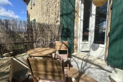 Appartement duplex cosy 52 M2 en campagne à Saint-Christol-Lès-Alès – 2 pièces – 1 chambre – 53 m²