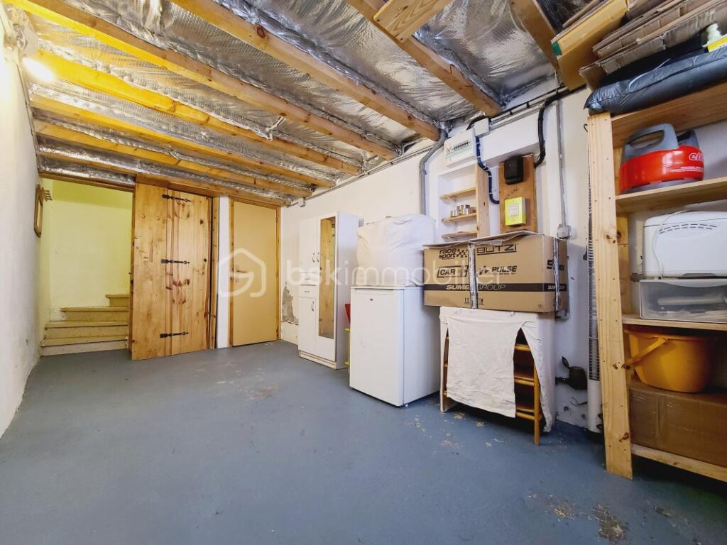 EXCLUSIVITE MAISON AVEC TERRASSE ET GARAGE – 3 pièces – 1 chambre – 37 m²