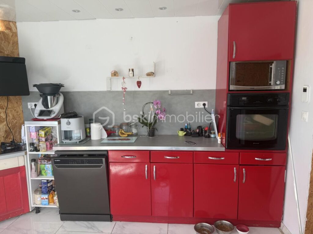 Maison à fort potentiel à la campagne – 5 pièces – 3 chambres – 131 m²