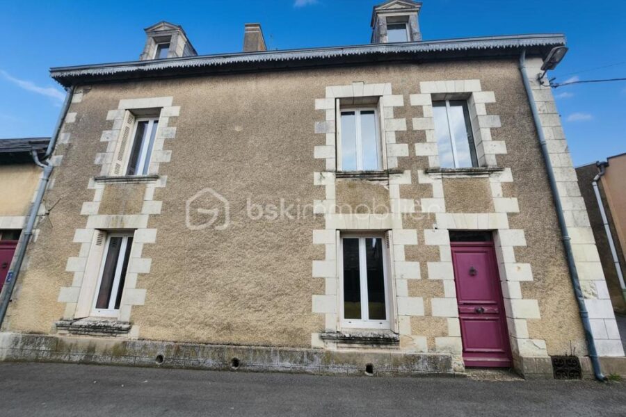 Maison à vendre à Mirebeau