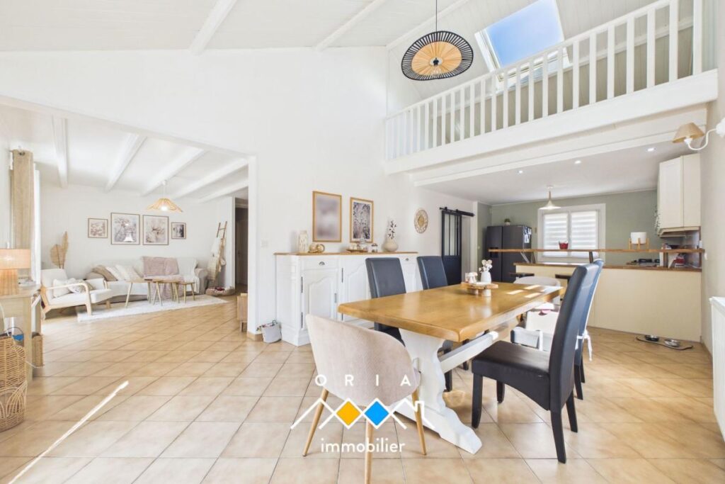 Novéant – Maison individuelle de 140 m² avec 4 chambres – 7 pièces – 4 chambres – 140 m²