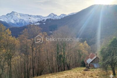 L&rsquo;authenticité et le rêve: la grange de Jean-Pierre – Un hectare de nature en montagne – 2 pièces – 1 chambre – 30 m²