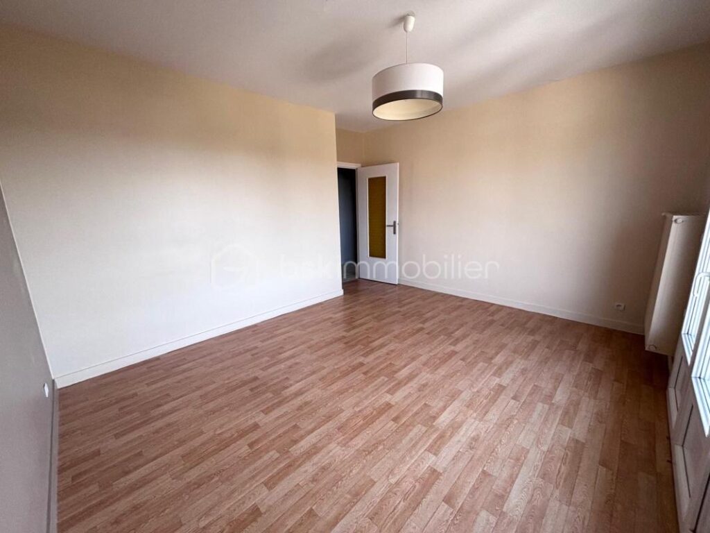 Appartement T2 St Cyr sur Loire – 2 pièces – 1 chambre – 47 m²