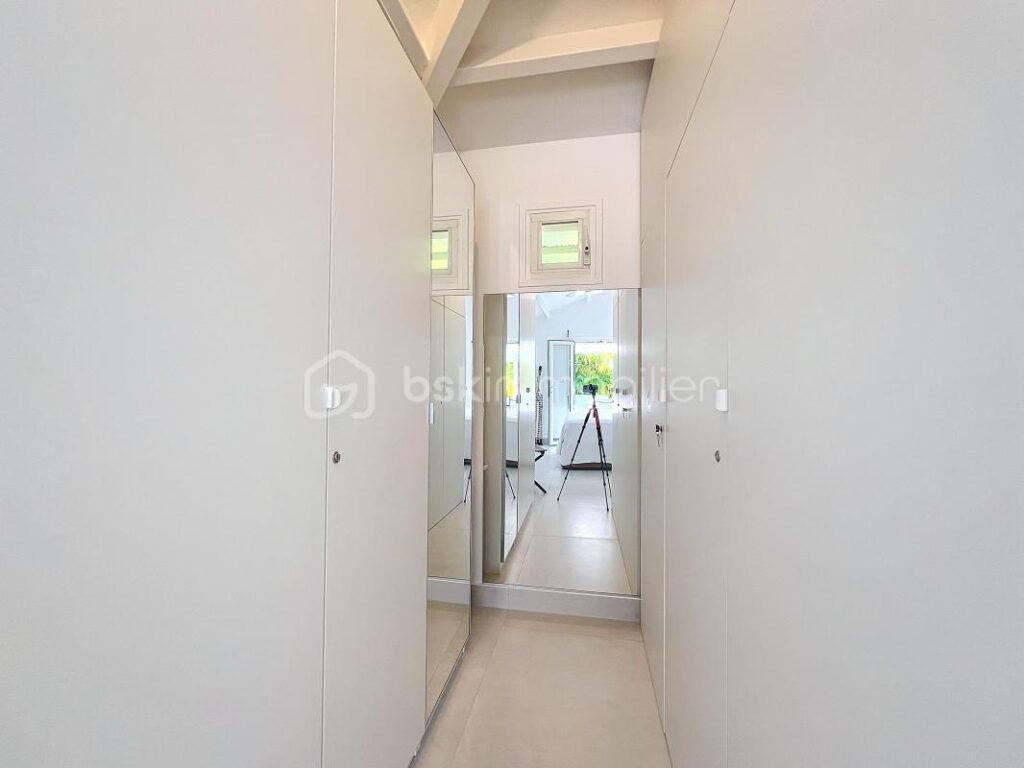 Villa de standing 4 chambres avec piscine Le Helleux – 5 pièces – 4 chambres – 120 m²