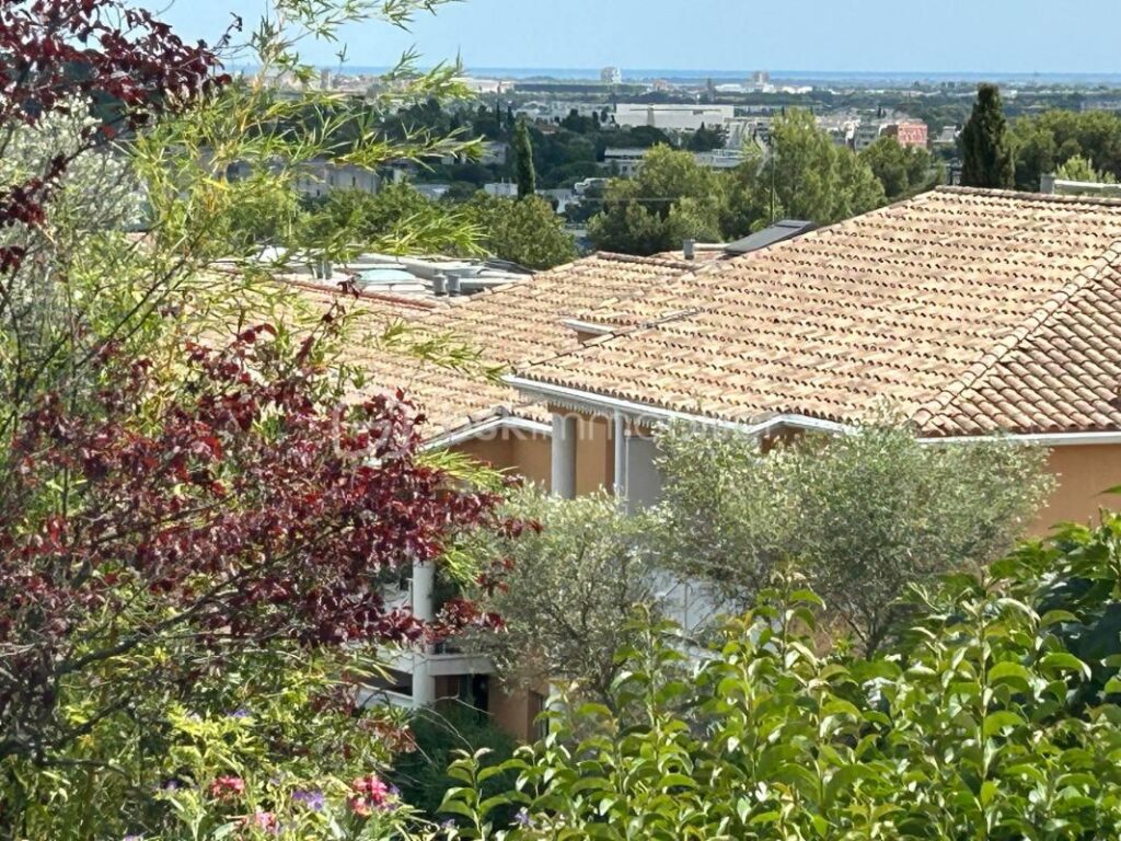 Maison T4 113m² Climatisée avec garage GRABELS proche des commerces – 4 pièces – 3 chambres – 117 m²