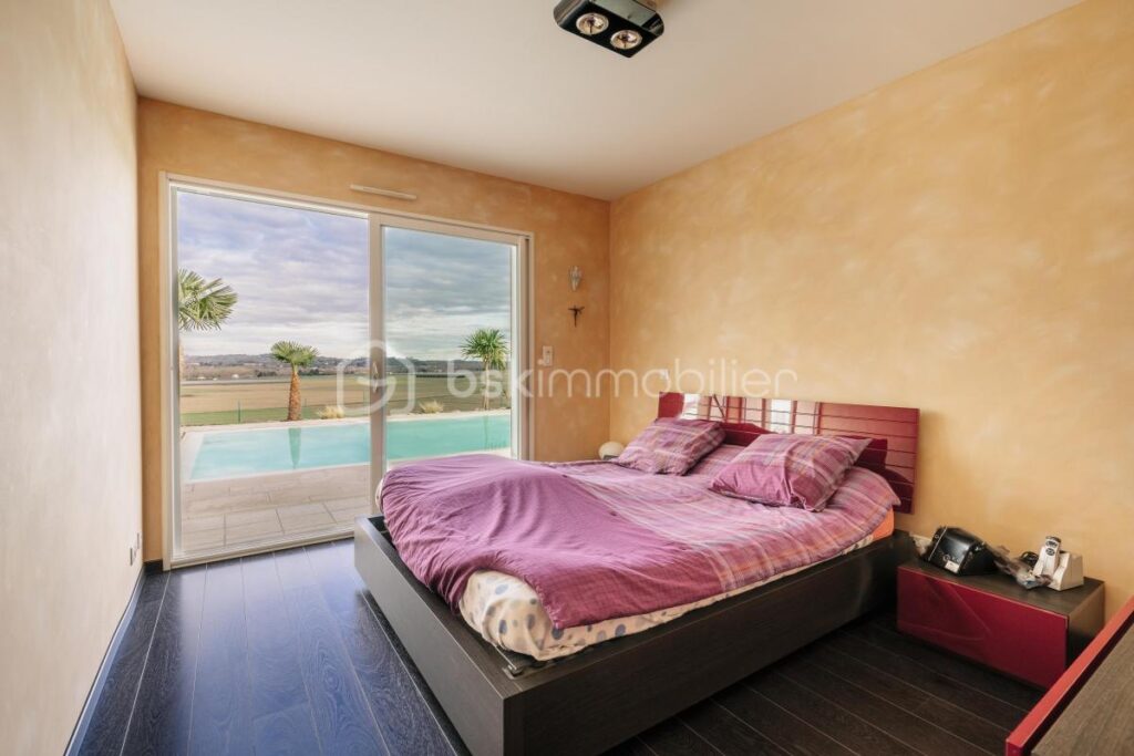 EXCLUSIVITE A SAISIR – 6 pièces – 3 chambres – 164 m²