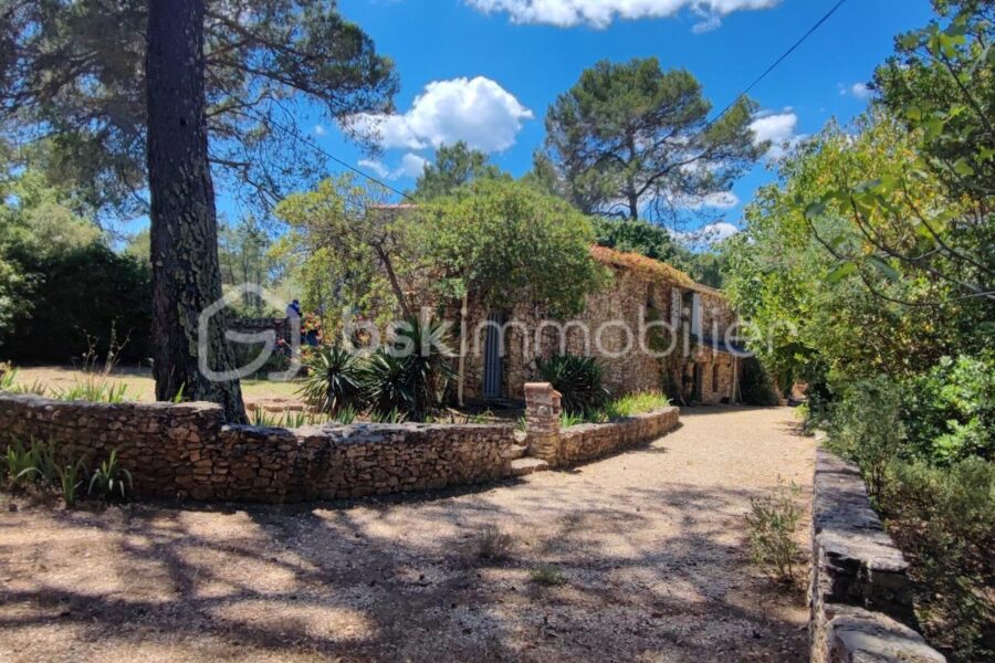 Maison à vendre à Carces
