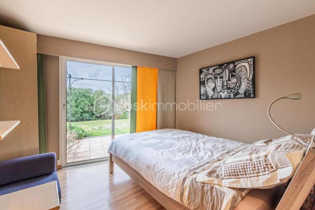 EXCEPTIONNEL – 6 pièces – 4 chambres – 229 m²