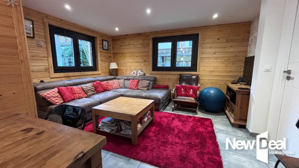 CHAMONIX MONT-BLANC – CHALET 6 Pièces – 4 Chambres – GARAGE mezzanine – VUE exceptionnelle Massif du MONT-BLANC – 6 pièces – 4 chambres – 152 m²