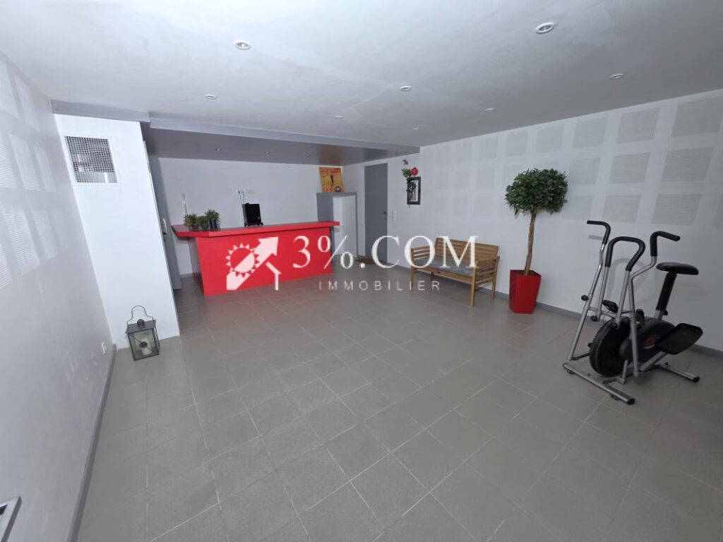 Grande villa californienne au calme – 5 pièces – 4 chambres – 222 m²