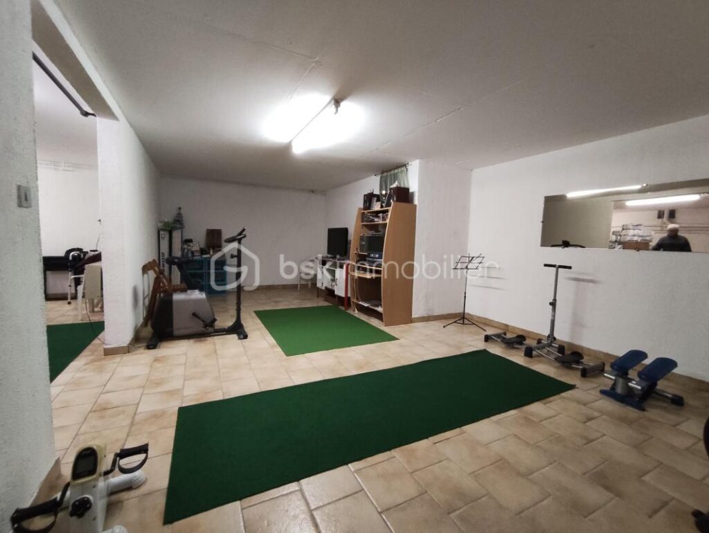 Villa familiale 4pces – jardin – Garage – 4 pièces – 3 chambres – 105 m²