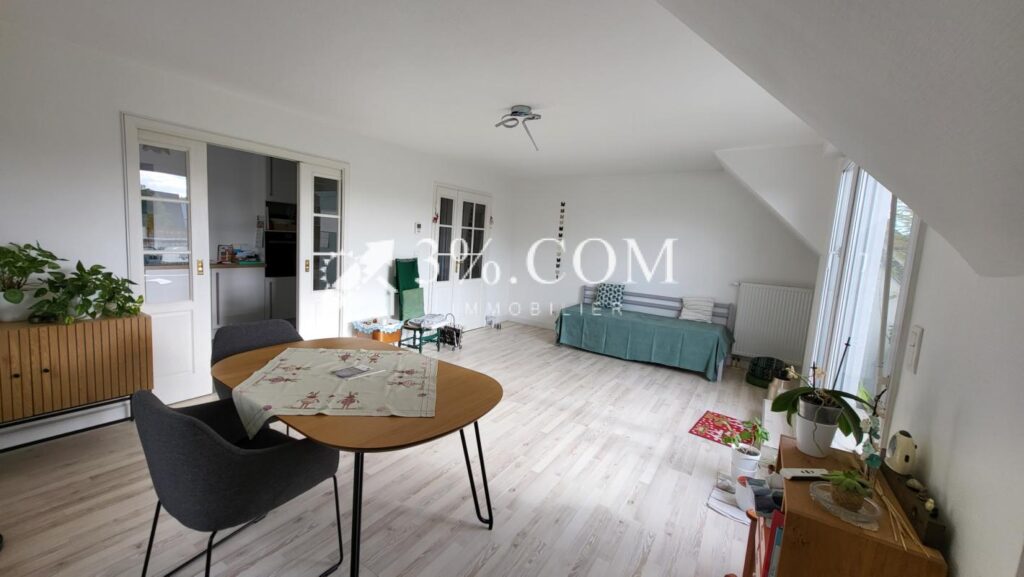 3%.COM-Neudorf : Duplex dernier étage 111m2 Robertsau – 4 pièces – 3 chambres – 91 m²