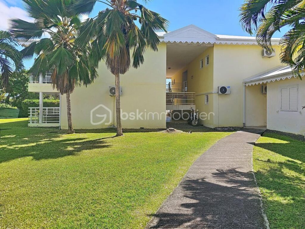 Appartement T2 + parking résidence avec piscine – 2 pièces – 1 chambre – 41 m²