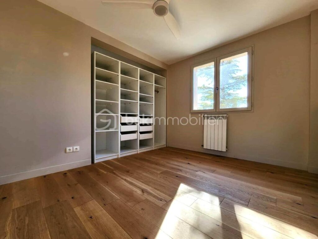 Superbe villa avec vue imprenable – 7 pièces – 4 chambres – 192 m²