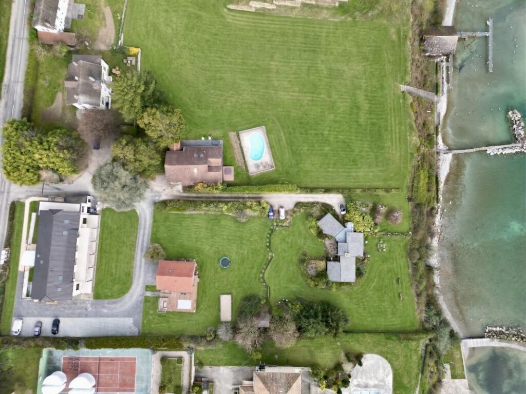 À Vendre : Magnifique T5 Penthouse à la Résidence “Batteur d’Or” – Excenevex – 5 pièces – 4 chambres – 113 m²