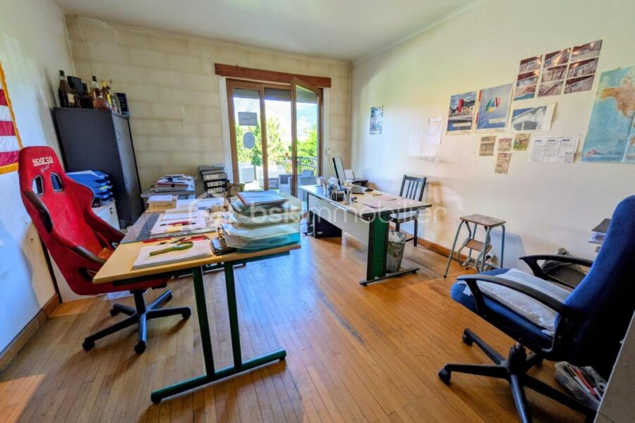 Maison à vendre à La mure — Vue montagne — photo 21