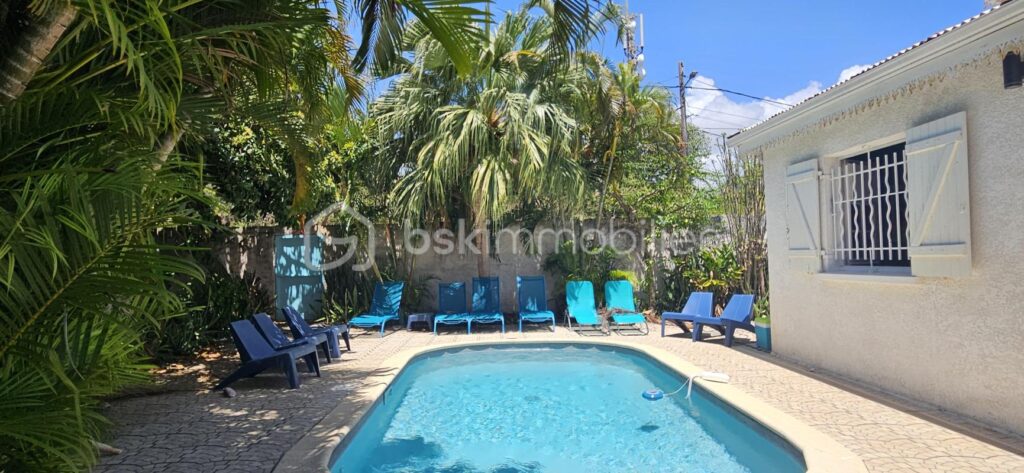 Villa 3 chambres piscine , plage à pied – 4 pièces – 3 chambres – 73 m²