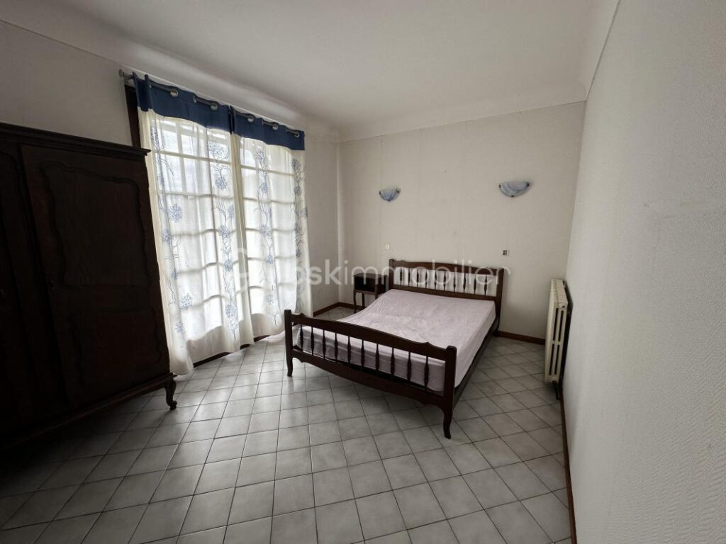 Magali ET Cécile ISENBART vous présentent – 5 pièces – 4 chambres – 150 m²