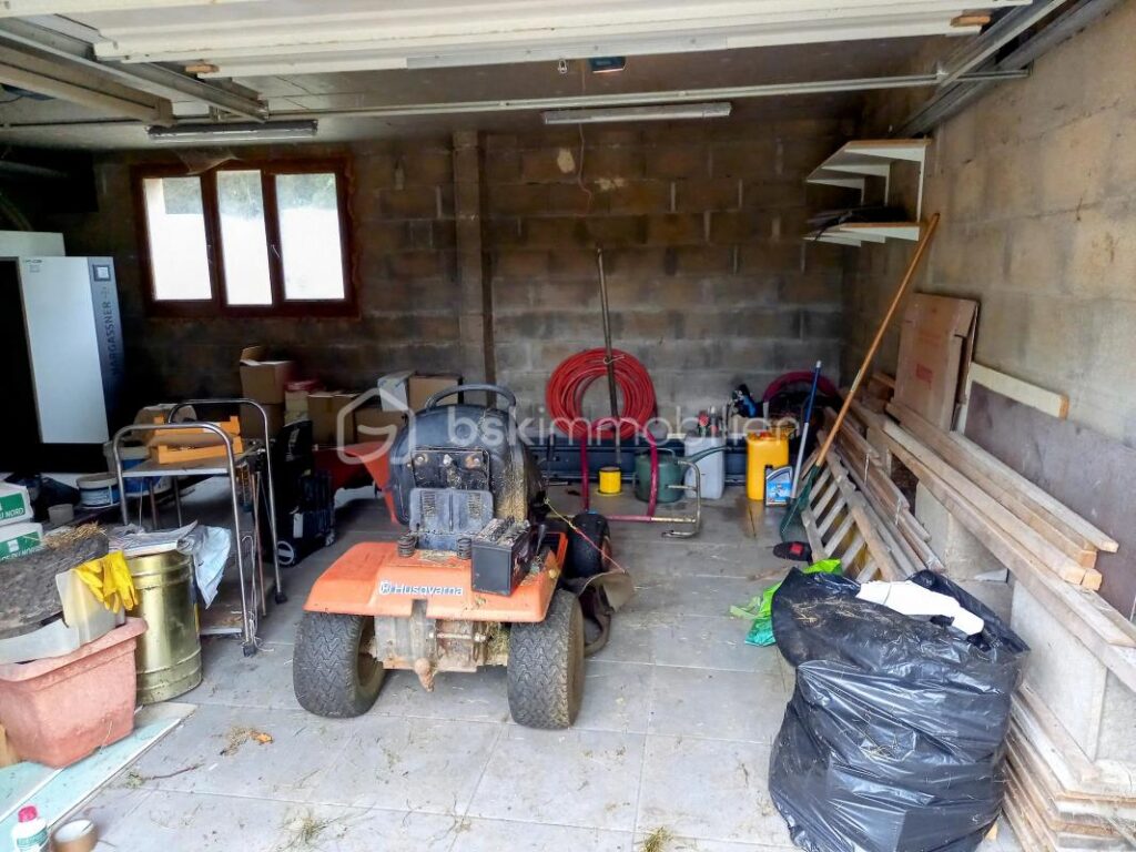 un potentiel exceptionnel !!! – 8 pièces – 5 chambres – 274 m²