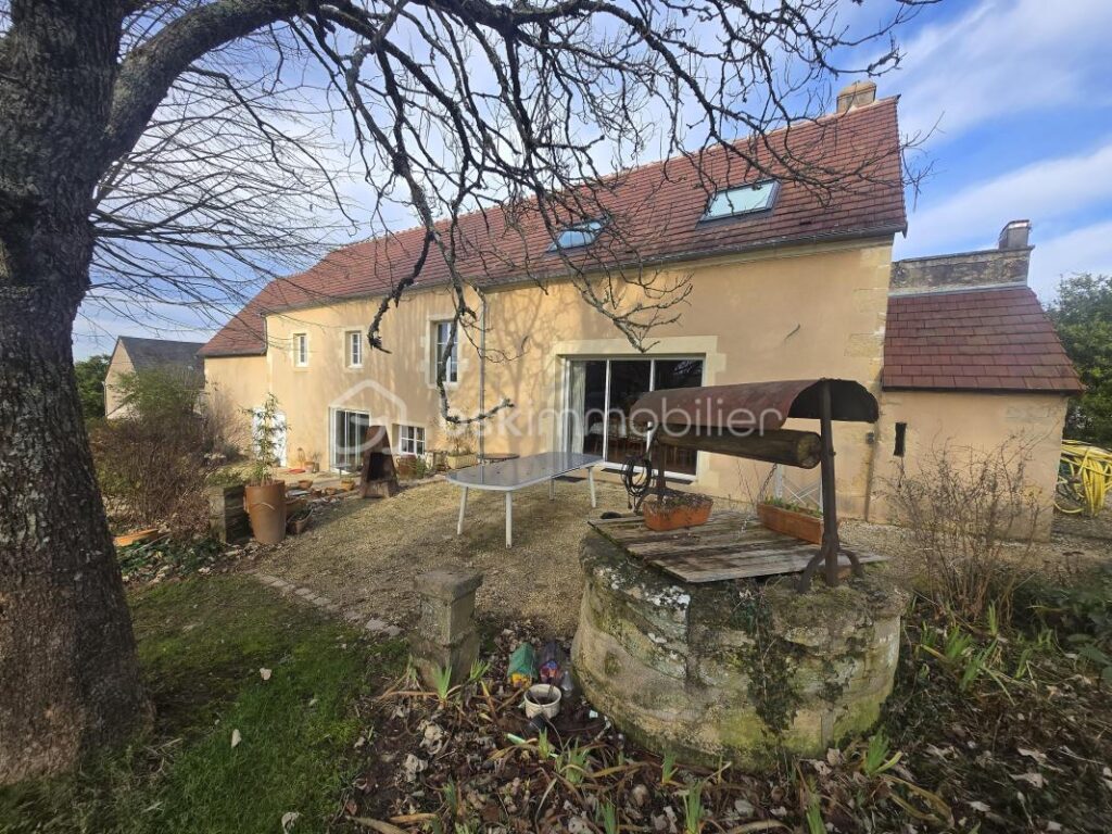 Magnifique Corps de Ferme de 188 m² à Chaulgnes – 5 pièces – 4 chambres – 188 m²