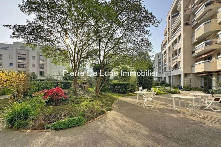Appartement à vendre à Courbevoie — Vue sur la ville — photo 21