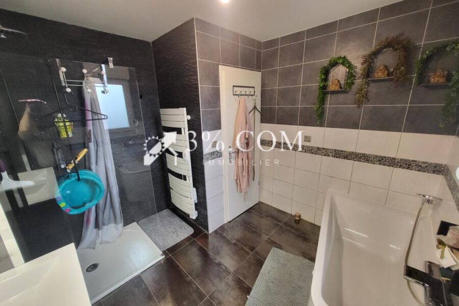 Maison à vendre à Blainville sur l eau