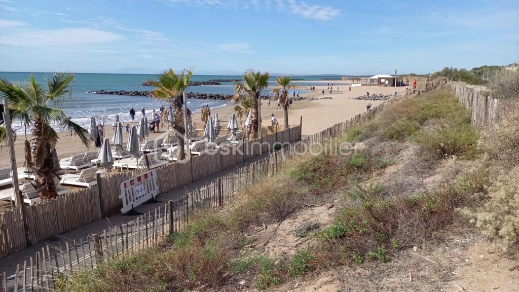 Maison T4 avec garage dans résidence avec piscine – 4 pièces – 3 chambres – 70 m²