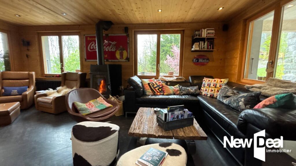 MAISON DE PAYS – 9 pièces – 5 Chambres – 265 m² surface Totale – Bergerie – Terrain 3610 m² – LES HOUCHES – 9 pièces – 5 chambres – 184 m²