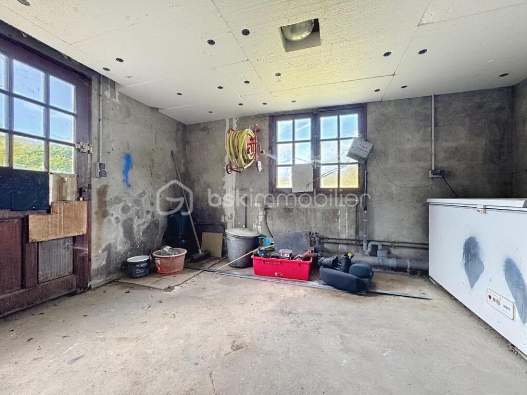 Maison de plain pied – 6 pièces – 4 chambres – 107 m²