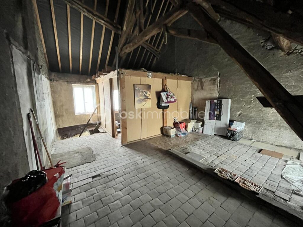 Charmante maison de village rénovée avec jardin – 4 pièces – 2 chambres – 73 m²