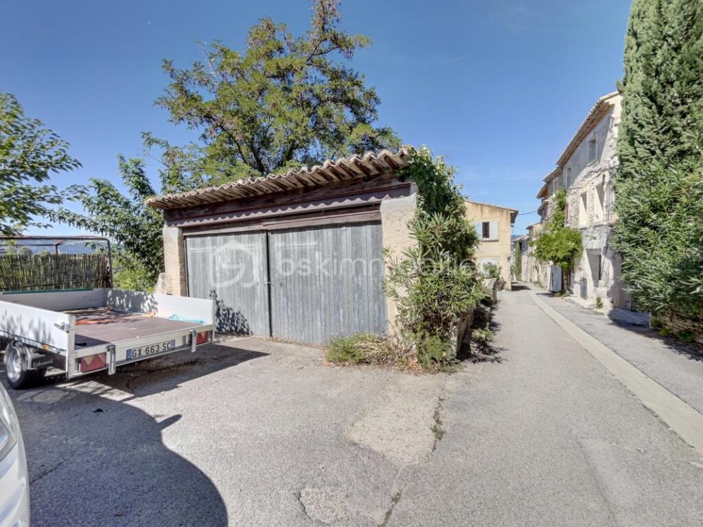 Exceptionnelle Propriété de Prestige avec Maison d’Amis, Piscine et Vues à 360° – 12 pièces – 9 chambres – 341 m²