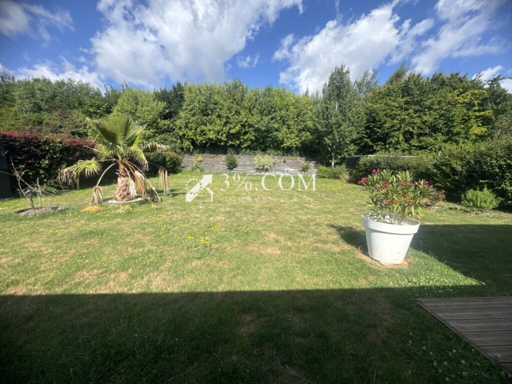 Pavillon individuelle de 2006 avec 5 chambres à Famars – 8 pièces – 5 chambres – 140 m²