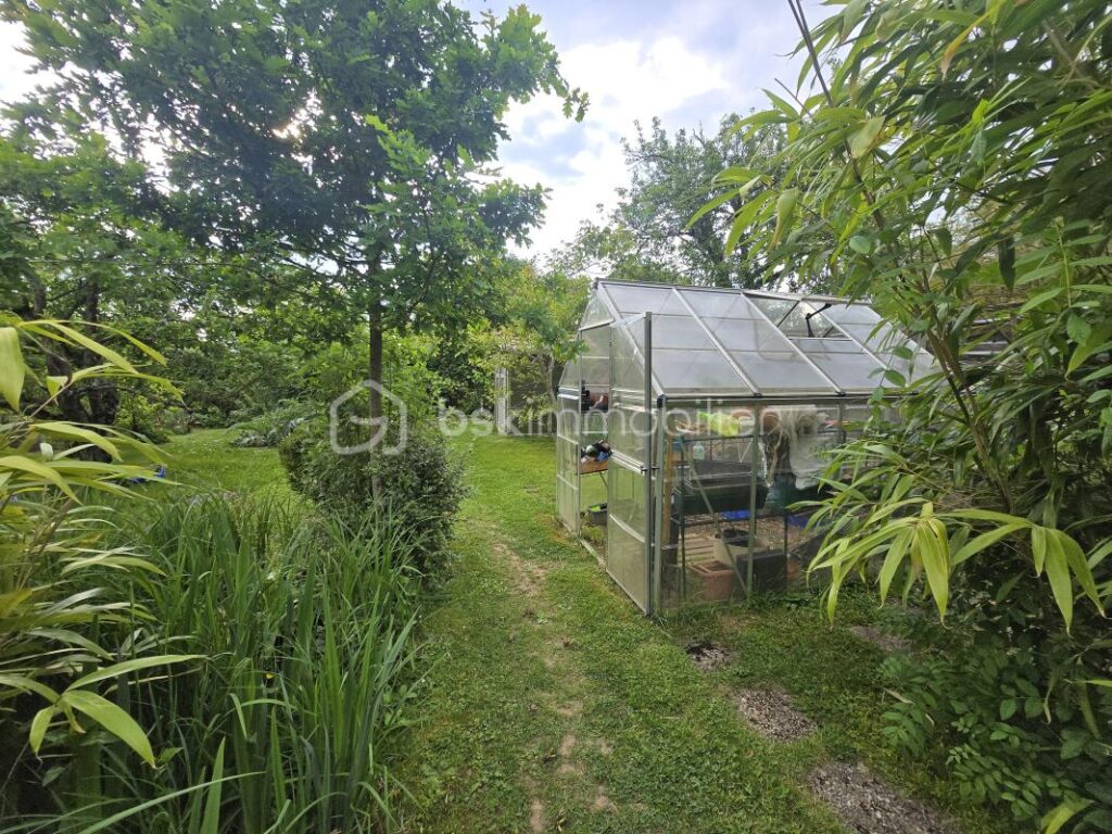 Magnifique Pavillon sur sous sol quartier Montapins à Nevers – 5 pièces – 4 chambres – 117 m²