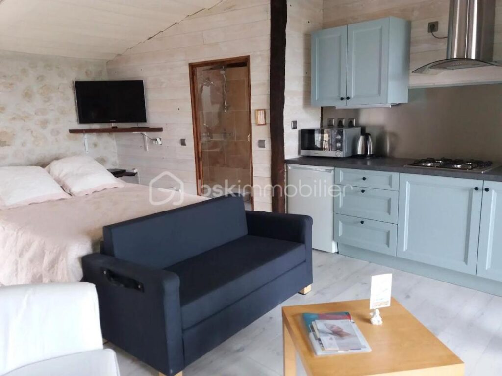 Maison de village avec gîte et vue imprenable ! – 7 pièces – 5 chambres – 155 m²