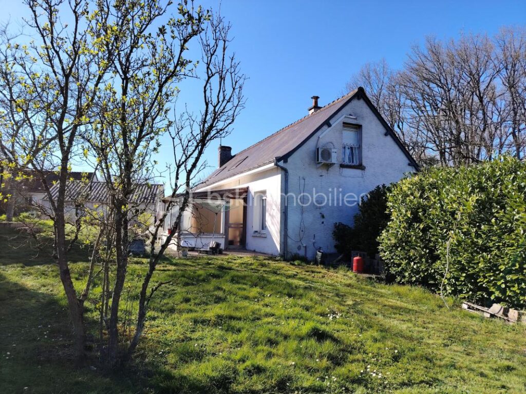 MAISON 6 PIECES 105 M² – 6 pièces – 3 chambres – 105 m²