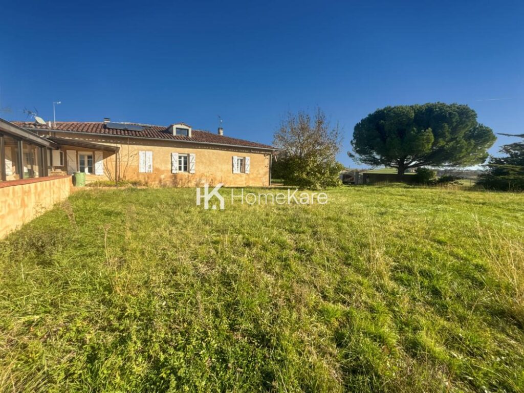 UNE VUE IMPRENABLE !!! – 11 pièces – 4 chambres – 280 m²