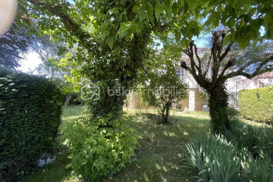 Maison à vendre à Montmorillon
