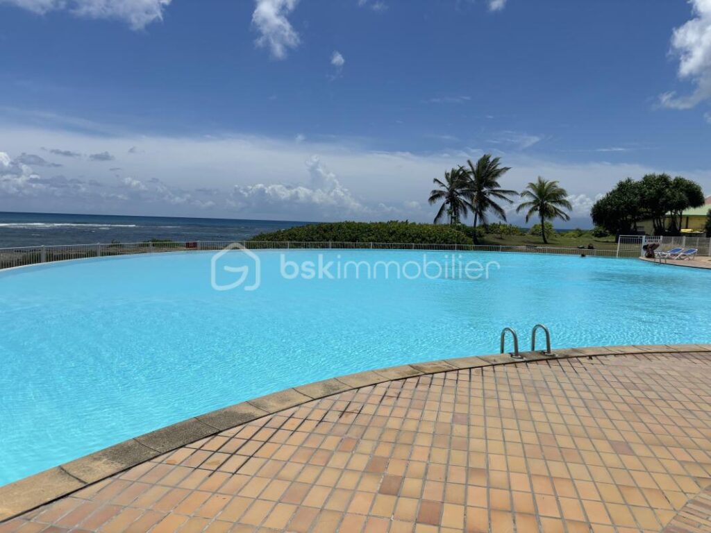 Splendide studio vue mer Anse des Rochers – 1 pièce – 1 chambre – 20 m²