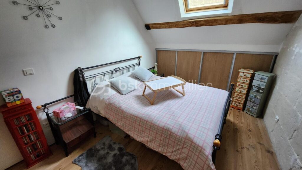 Maison Principale + Gîtes avec Spa et Piscine – 9 pièces – 4 chambres – 236 m²