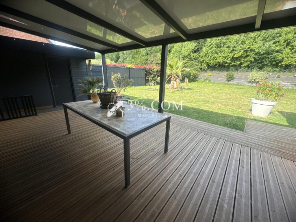 Pavillon individuelle de 2006 avec 5 chambres à Famars – 8 pièces – 5 chambres – 140 m²