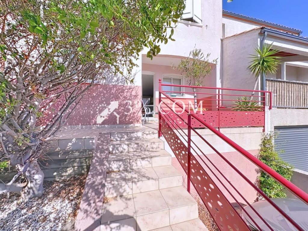 Villa contemporaine T5 de 100 m2 avec terrasse, jardin & pla – 6 pièces – 4 chambres – 100 m²