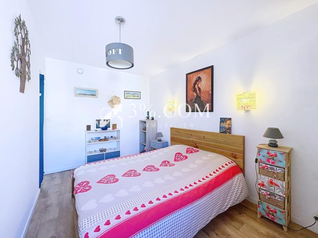 Coup de coeur à Bages : maison avec vue exceptionnelle sur l’ – 7 pièces – 3 chambres – 139 m²