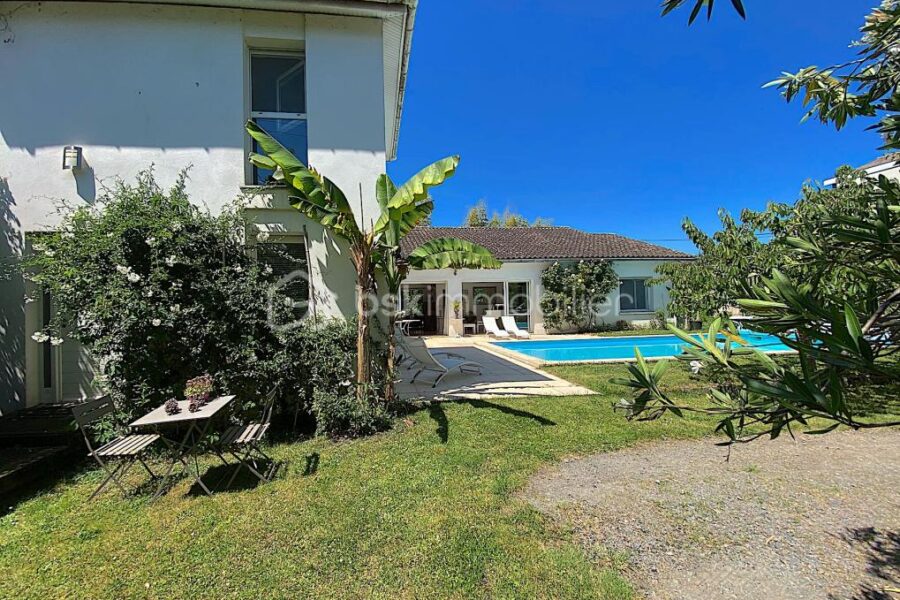 Maison à vendre à Merignac