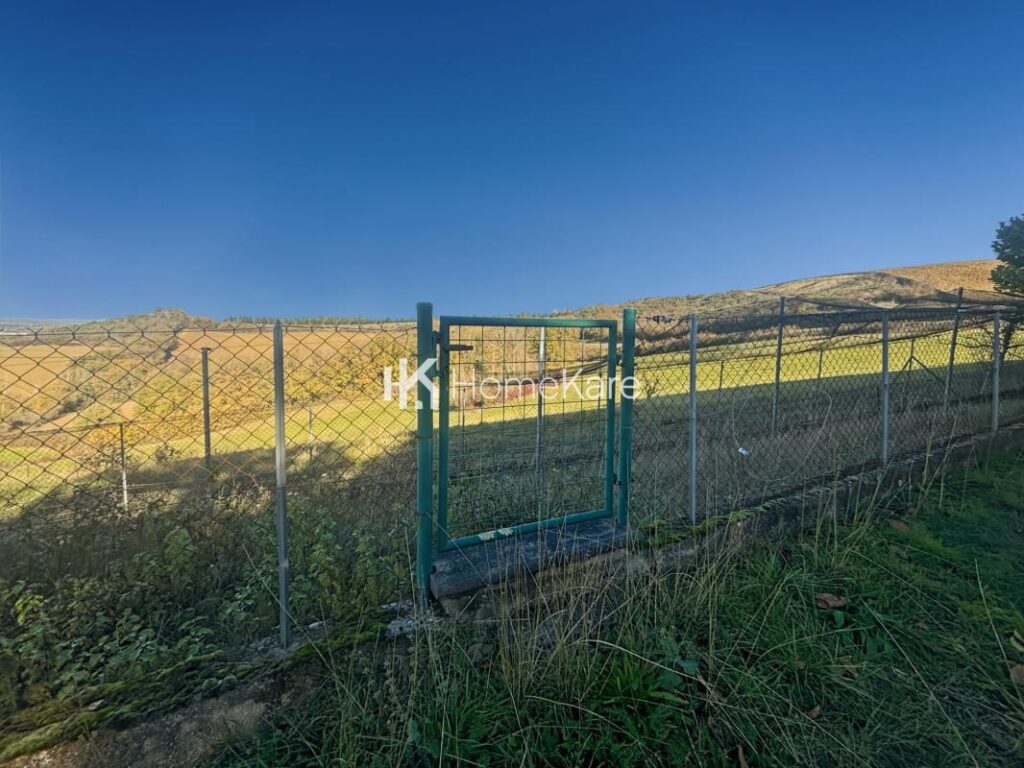 UNE VUE IMPRENABLE !!! – 11 pièces – 4 chambres – 280 m²