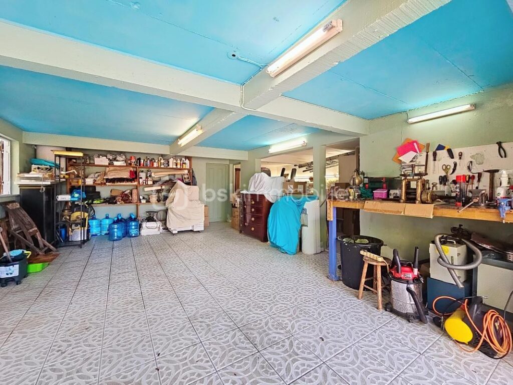 Villa de caractère 4 chambres Saint Francois – 6 pièces – 4 chambres – 165 m²